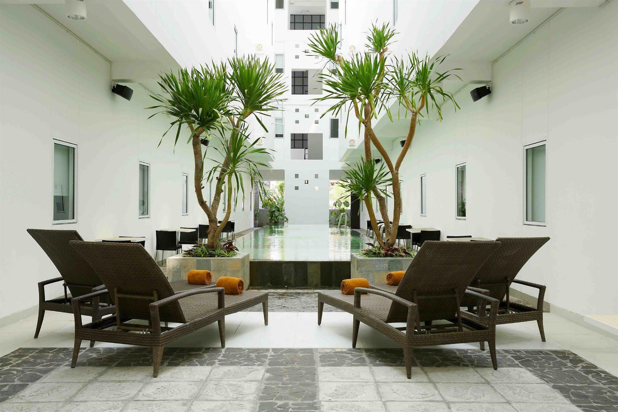 Amaris Hotel Sunset Road - Bali Kuta  Luaran gambar